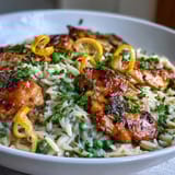 One-Pot Zitronen Orzo mit Huhn