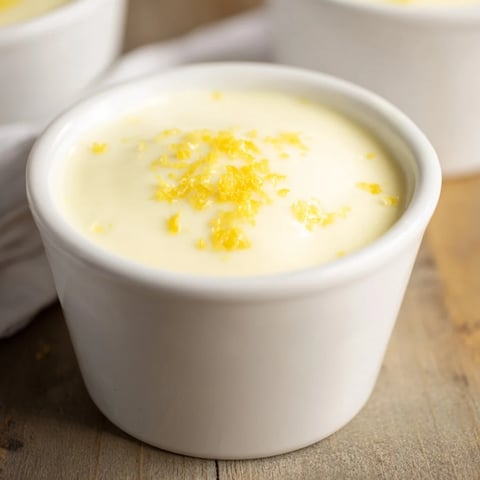 Creamy 3-Ingredient Lemon Posset: A perfect dessert with a smooth, tangy lemon flavor, ready to chill.